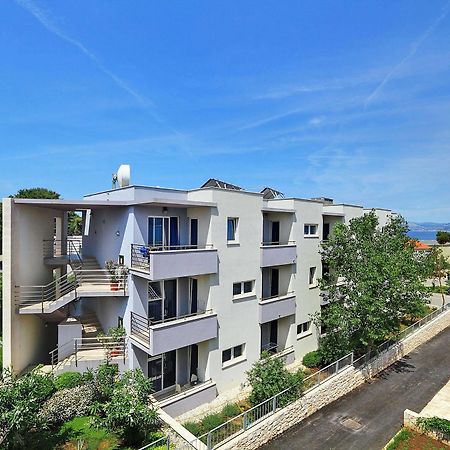 Apartmani Marija Postira Exteriör bild